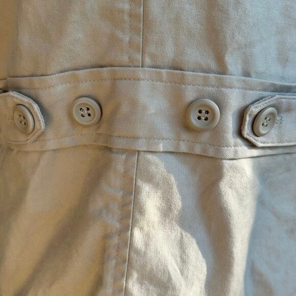 Liz Claiborne Petite Sm Career Casual Blazer Womens Khaki Button Detail on Back - Picture 3 of 9